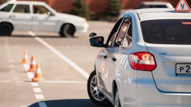 Автошкола для занятых: как совмещать работу, учебу и подготовку к экзаменам в ГИБДД